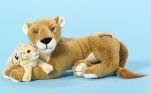 national geographic stuffed lion