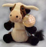 Coca Cola Bean Bag Plush Vaca the Long Horn Cow from Argentina - (International Series 2 Retired 1999) Argentina is home to the Long Horn Cow, as well as a lot of thirsty vaqueros (cowboys to us). Coca-Cola has been quenching many a thirst there since 1942. 6 inches high with a 3 1/2 inch tail
