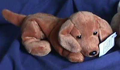 Realistic cuddly soft plush Dachshund stuffed animals. Adorable Lou Rankin, Precious Moments and Dakin Doxies are just adorable.
