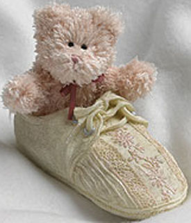 Click here to go to our selection of Boyds Mini Plush Bears in Shoes and Bearfoot Friends Collection