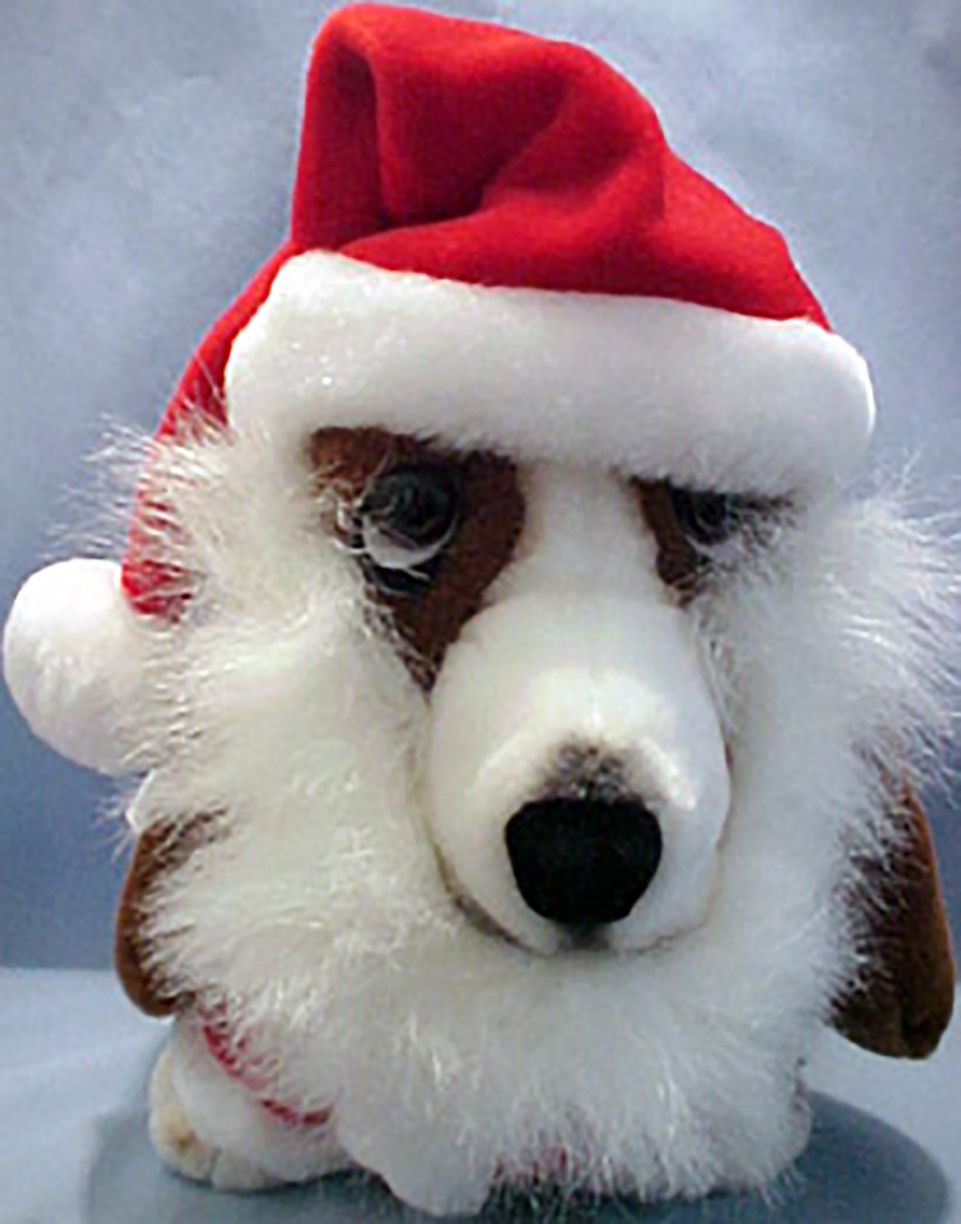 Basset Hounds are so cute! Adorable Hushpuppies dressed as Santa and in their Christmas best!