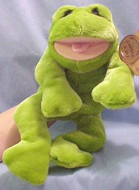 Lou Rankin and Dakin made hand puppets with a life like look. Find Herbert the Frog puppet and Harlin the pig puppets in a soft plush.