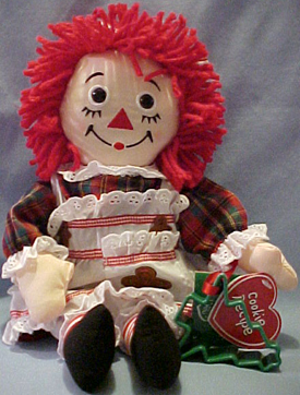 Our adorable Raggedy Ann and Andy Christmas Cookie Cutters and Cookie Tins make great Christmas Gifts for any Raggedy Ann fan from 2 to 102!