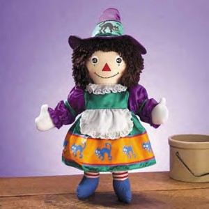 Limited Edition Raggedy Ann in Cookie Land Storybook Doll
- This is the adorable Limited Edition Raggedy Ann In Cookie Land Storybook Friends Doll from Dakin's Signature Collection.
- She is one of only 10,000 made.
- Raggedy Ann is dressed as a sweet witch.
- made by Applause