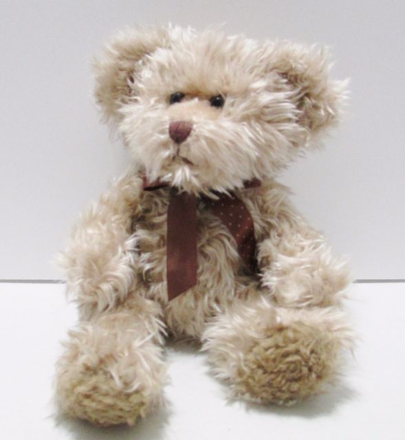 Russ Berrie has created some of the most beautiful teddy bears. From the Bears from the Past Collection to the World's Tiniest Teddy Bears collection all are soft and cuddly.